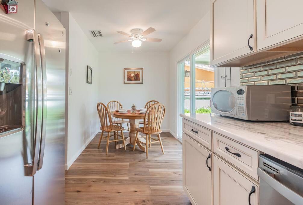Вилла Casabetty Clearwater Florida Экстерьер фото