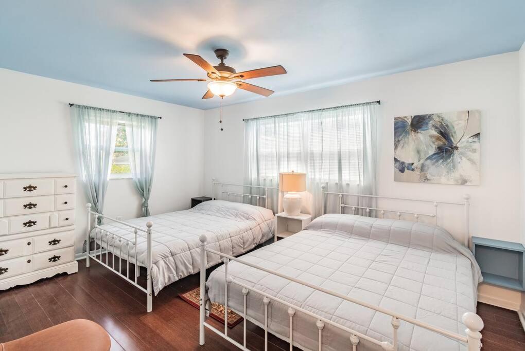Вилла Casabetty Clearwater Florida Экстерьер фото